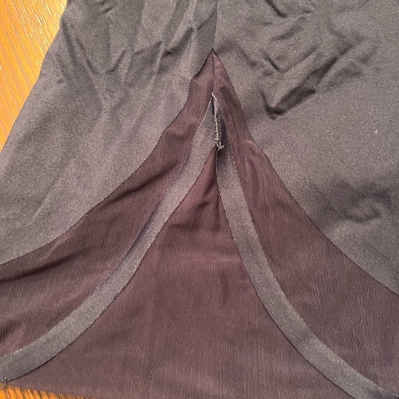 Athleta Active Tank - Picture 3 of 5